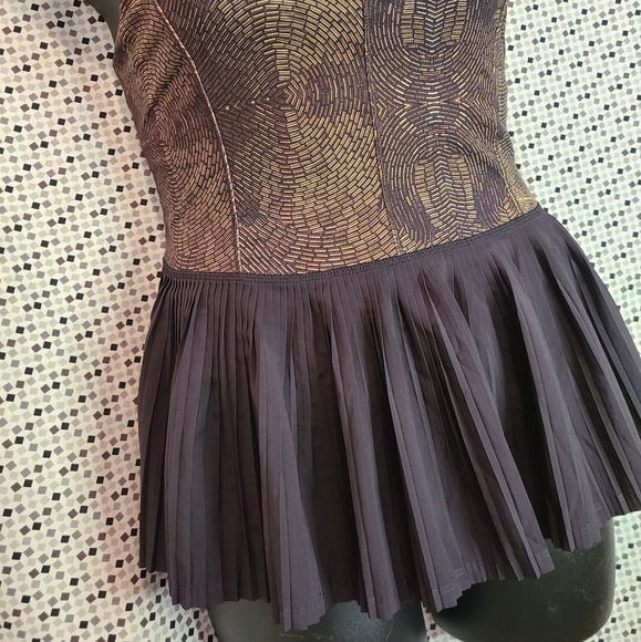 Lululemon City Tank Size 10 (m) in Golden Goddess Cashew Multi - Picture 3 of 9